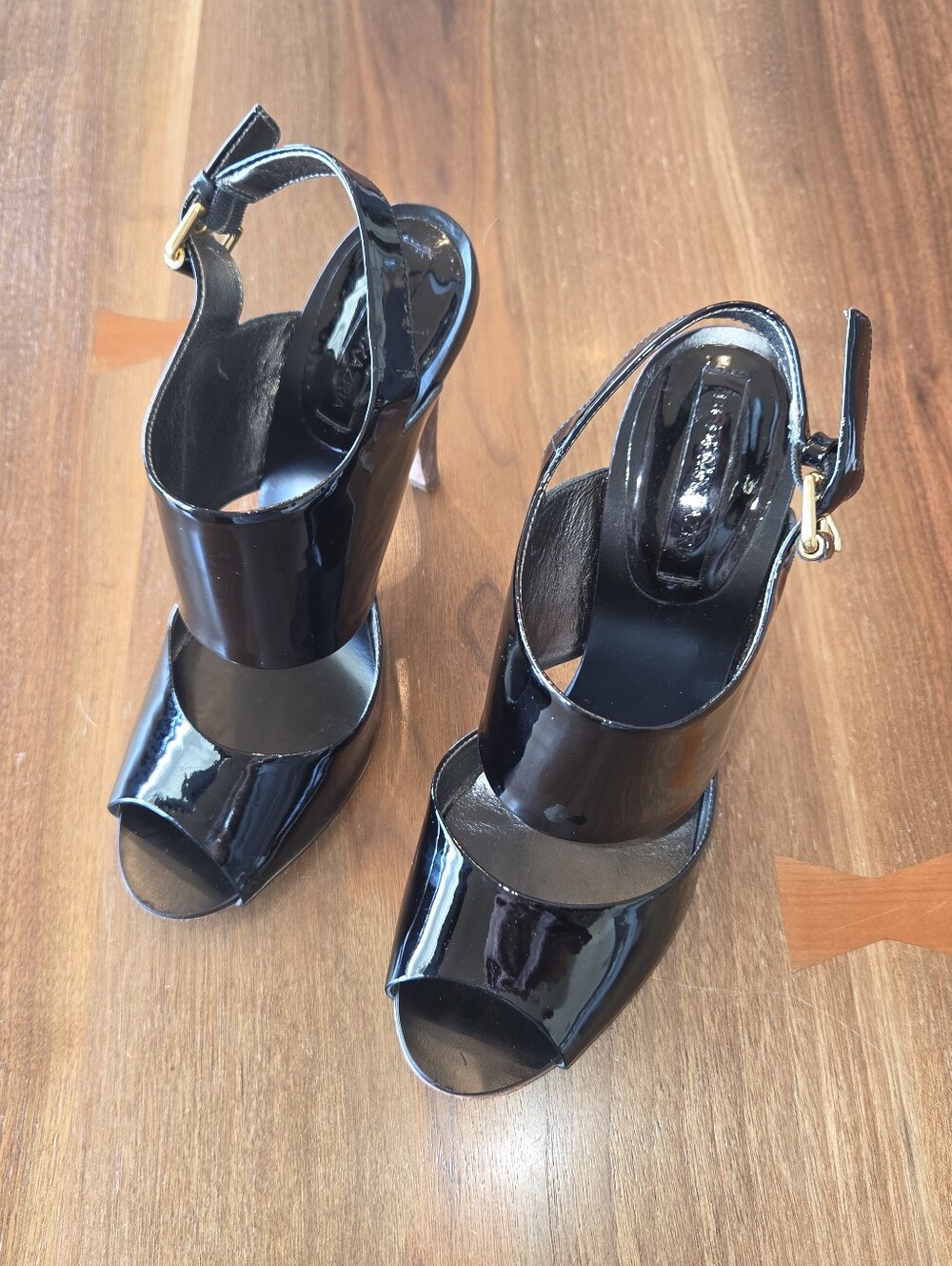 BCBGMaxAzria Black Patent Leather Peep-Toe High Heel Sandals